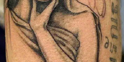 Engel für Arm-Tattoo: Eine himmlische Wahl für Körperkunst