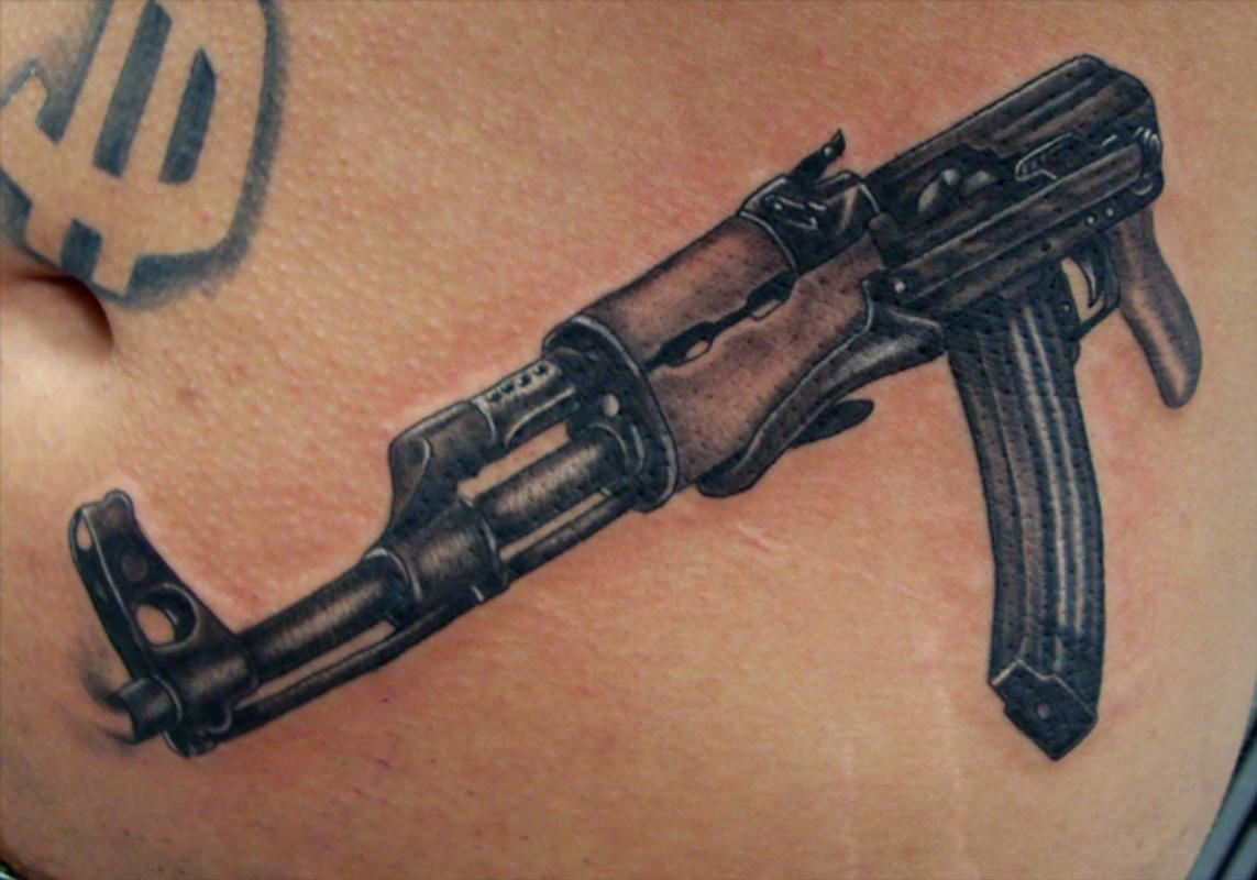 img/arm-tattoo-ak.jpg