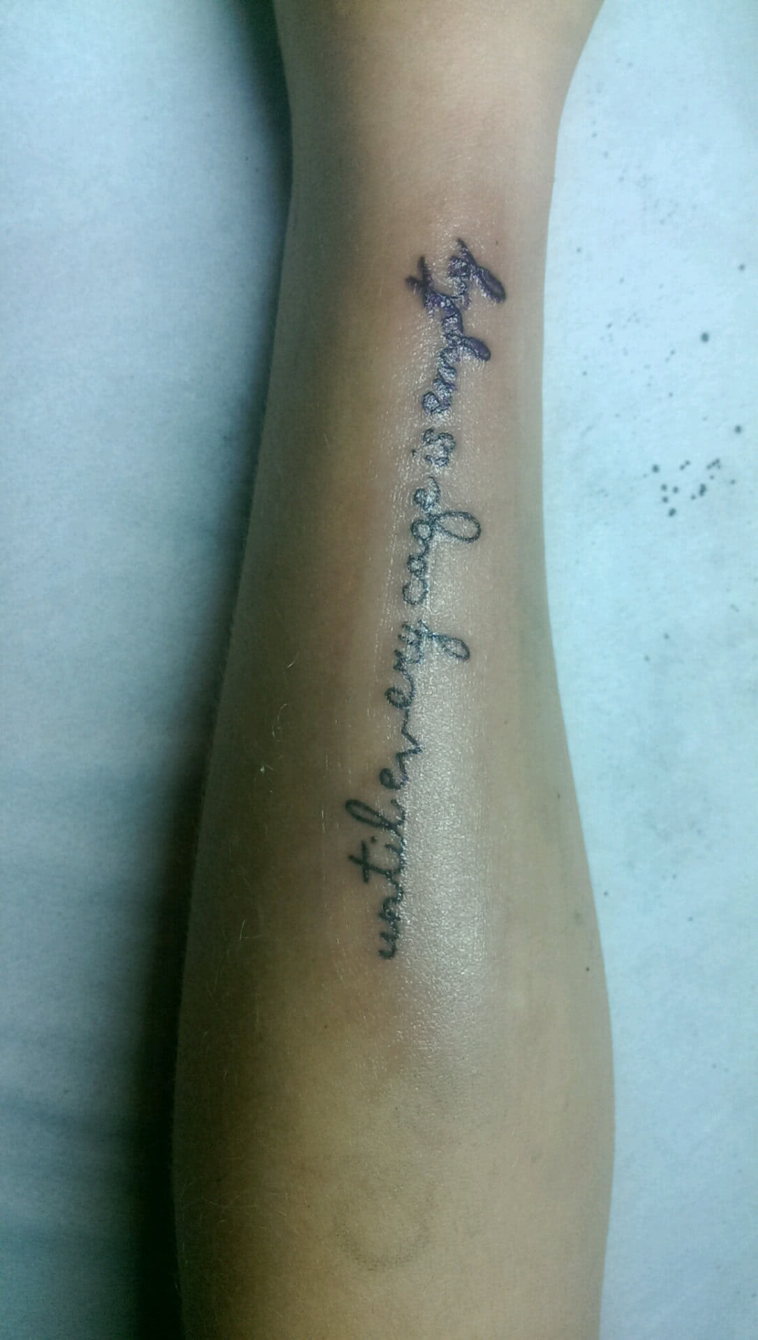 img/arm-tattoo-schriftarten.jpg