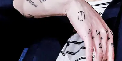 Arm Tattoo von Jungkook