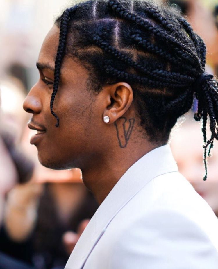 img/asap-rocky-arm-tattoo-bedeutung-und-hintergrund.jpg