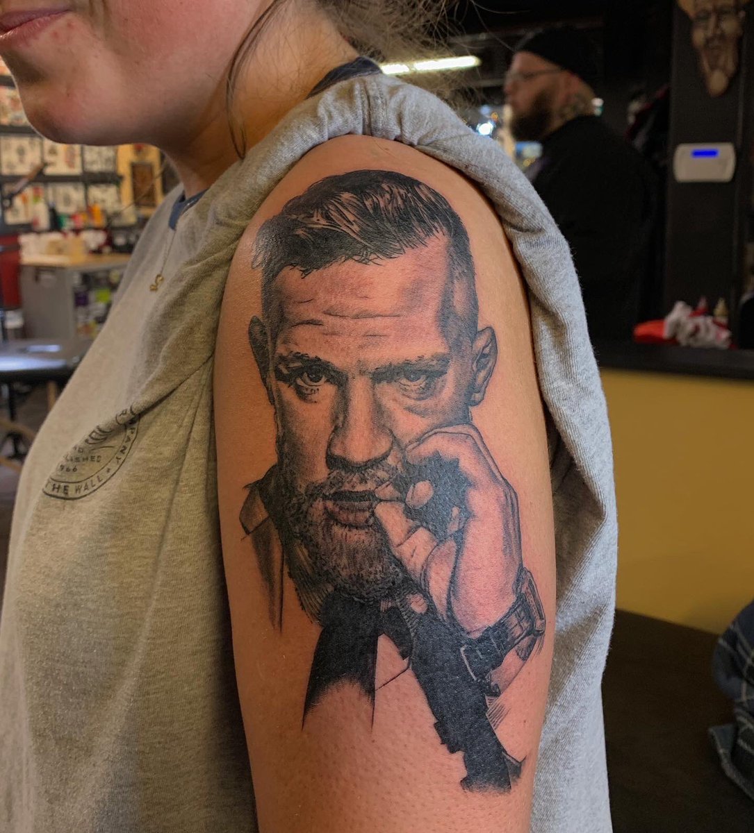 img/conor-mcgregor-linker-arm-tattoo.jpg