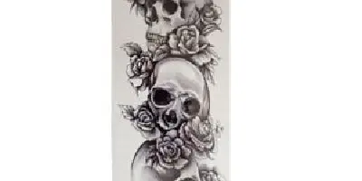 Design von Totenkopf-Rosen-Arm-Tattoos