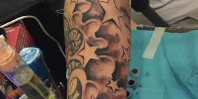 Einzigartige Arm Tattoo-Ideen