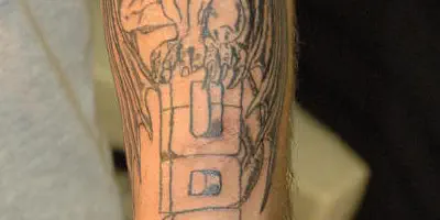 Gargoyle Arm Tattoo: Bedeutung und Designideen