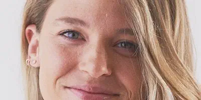 Lauren Akins Armtätowierung