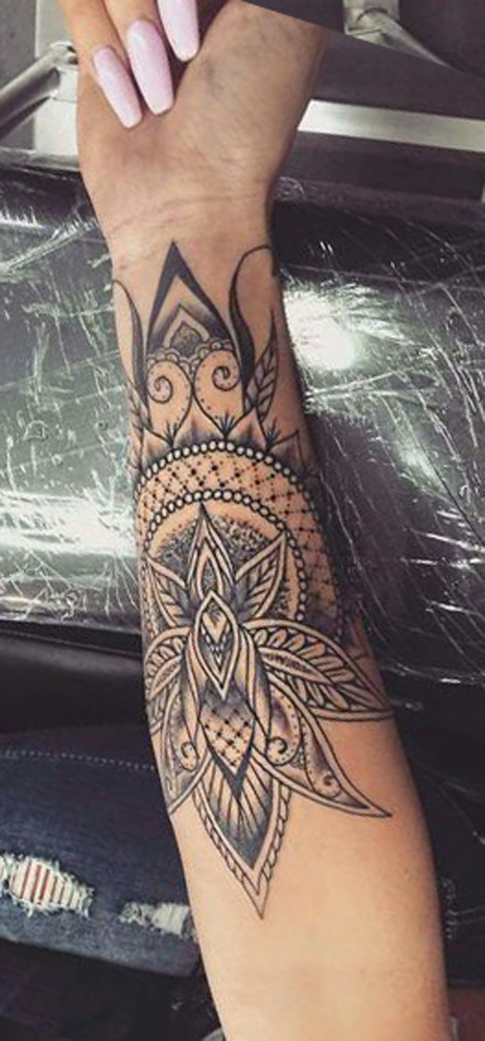 img/mandala-arm-tattoo-schablone-alles-was-sie-wissen-mussen.jpg
