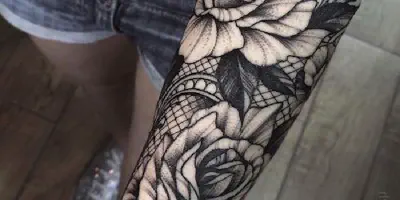Schönes Arm-Tattoo-Design für Frauen und Männer