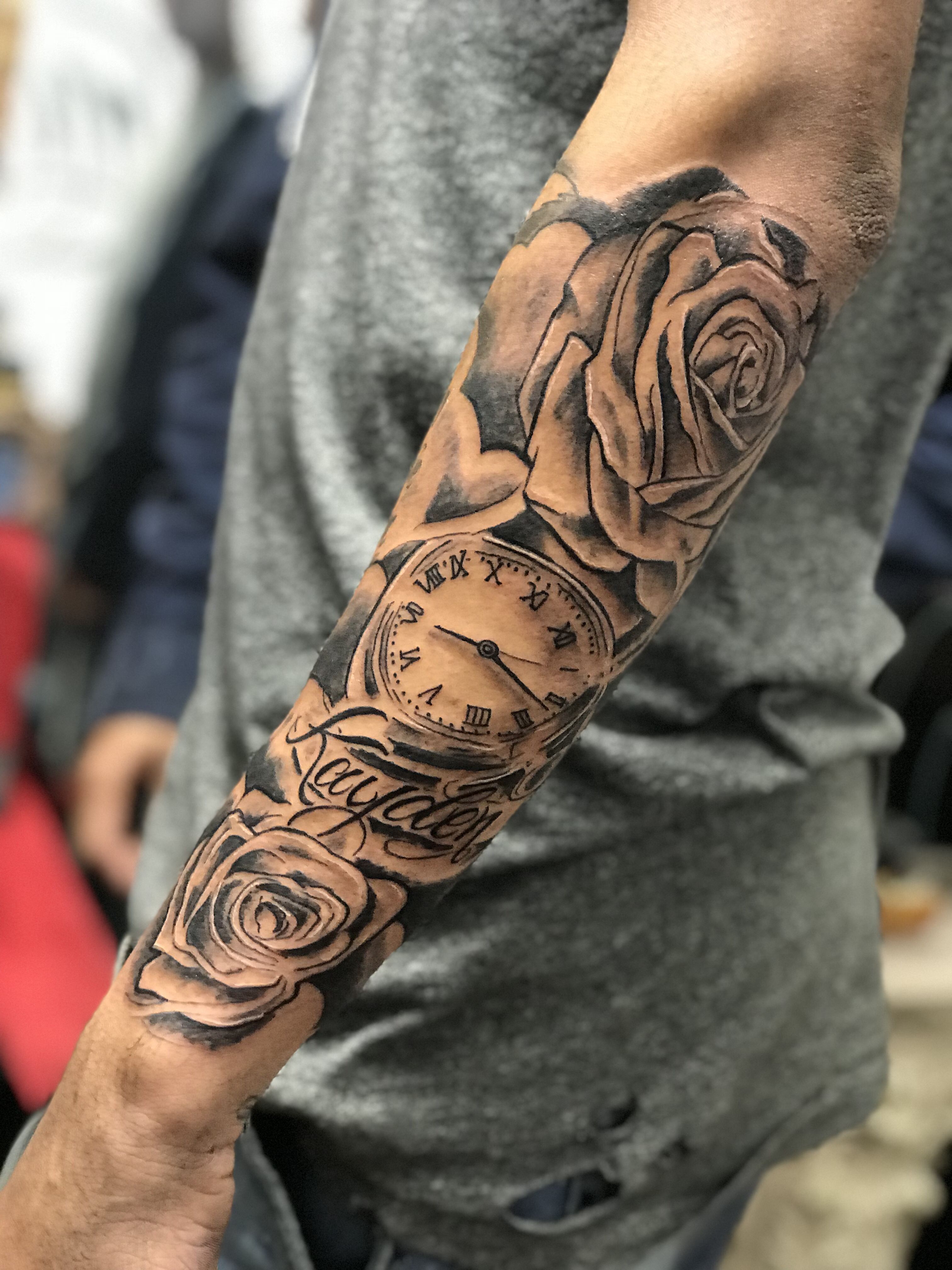 img/was-bedeutet-ein-arm-tattoo.jpg